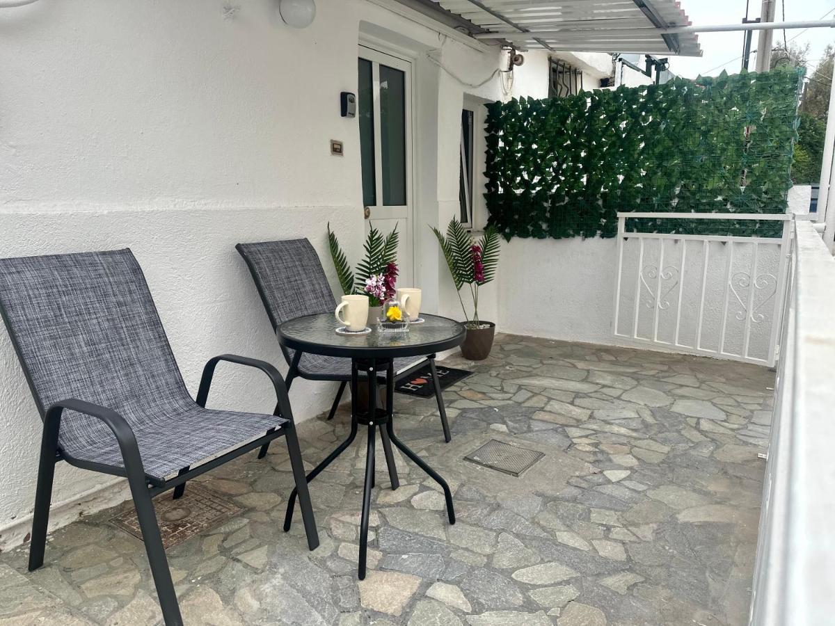 Maria' S Apartment Lavrion Ngoại thất bức ảnh