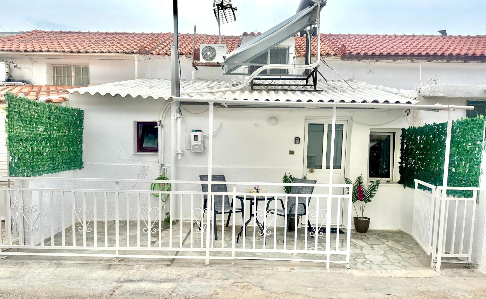Maria' S Apartment Lavrion Ngoại thất bức ảnh